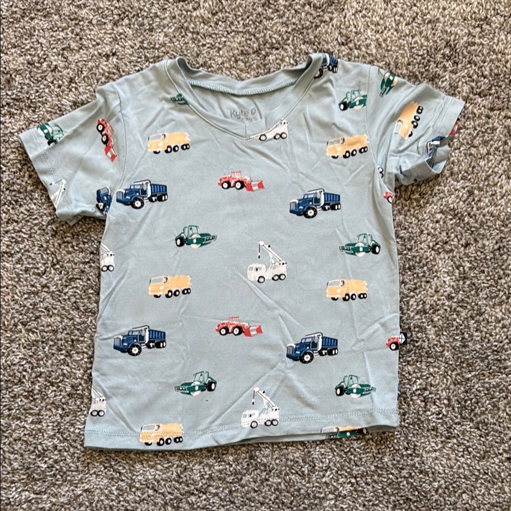 Kyte Baby toddler v-neck short sleeve tees